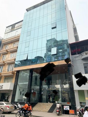 bán toà văn phòng vip nhất phố nguyễn hoàng - cho thuê 200tr/th - 140m2 - 8 tầng 1 hầm - 82 tỷ