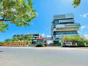 bán lô đất trung tâm làng đại học diện tích lớn giá đầu tư