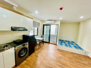 chỉ 11.5 tỷ - phố trần quốc vượng - tổng 9 phòng cho thuê - 44m2 lô góc