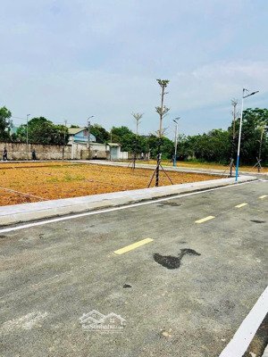 đất nền diện tích 100m2 tại đường 446, xã phú cát, quốc oai, hà nội, đường rộng