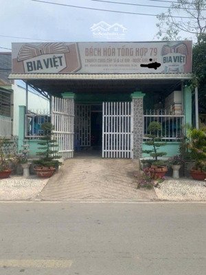 nhà cấp 4 kinh doanh tạp hóa xã bình chánh.