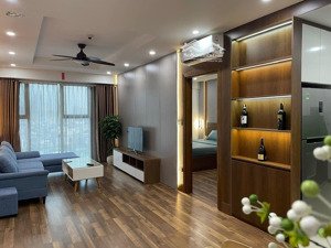 bán căn góc 2pn giá rẻ cc báo nhân dân mỹ đình đông nam sẵn sổ đỏ có slot ôtô lh: 