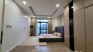 bán cặp căn hộ đập thông siêu hiếm 250m2 - tòa r1 vinhomes royal city - 4pn, full nội thất - 29 tỷ