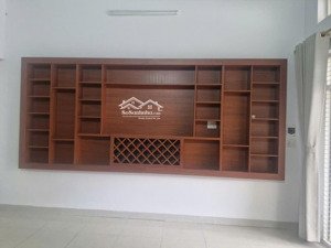 nhà mê lững đầu hẻm 171 lý thái tổ