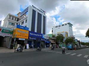 bán góc 2 mặt tiền đường ung văn khiêm, bình thạnh (10x20m) xd hầm 8 tầng, thuê 150tr, bán 29 tỷ