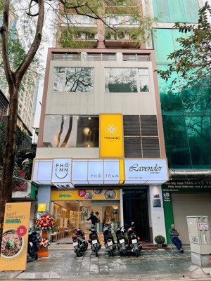 cho thuê nhà mặt phố thái phiên, với diện tích: 180m2 x 4 tầng, mặt tiền rộng 7,5m, cực hot!