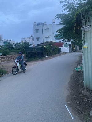 đất thổ cư 7x14m lô góc, hẻm xe tải, huỳnh tấn phát quận 7, nhỉnh 7 tỷ thương lượng