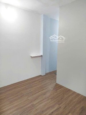 nhà mặt tiền khu kinh doanh buôn bán - ngay ngã 4 nguyễn sơn và văn cao 6.9 tỷ tl