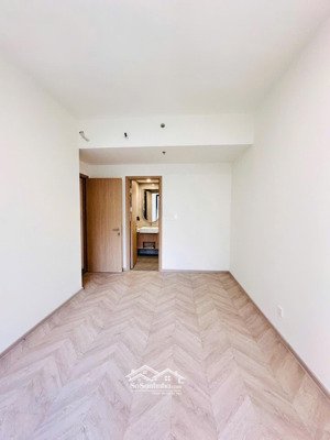 căn 2pn tòa a 4tỷ394, tầng trung view sân chơi dự án lumiere boulevard