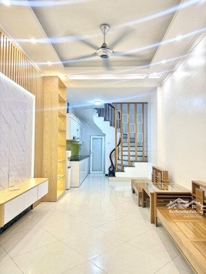 bán nhà nam dư, 6,48 tỷ, 42,5m2,mặt ngõ thông,cách ô tô 15m, an sinh đỉnh nhiều nhà cao tầng