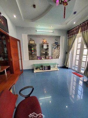 nhà sát mặt tiền - 4 tầng btct - gần minh phụng - ngang hơn 5m nở hậu - chỉ 7.x tỷ