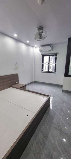 bán nhà lai xá, phân lô, ô tô tránh, thang máy, sát đại học thành đô 51m2, 13,5 tỷ