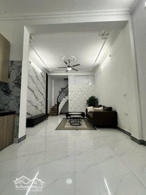 bán nhà ngõ 47 tân mai - 32m2 - 3 tầng - giá 4.1 tỷ