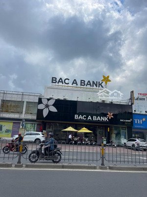 bán nhà mt tân hương - 12x22m - đang cho thuê 55tr/tháng - giá 49 tỷ tl