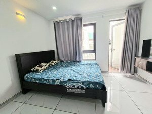 căn studio ban công, thang máy, bảo vệ, gần phan đăng lưu