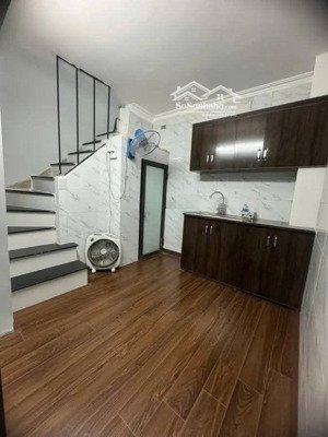 nhà đẹp giá giẻ - mặt tiền rộng - sáng thoáng ngõ 147 tân mai - hoàng mai