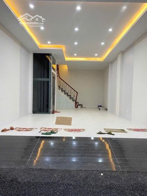 phân lô vương thừa vũ, 6 tầng thang máy, gara ô tô, mt 4,8m, chỉ 16,7 tỷ