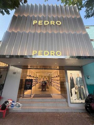 siêu phẩm mt lê văn sỹ, phú nhuận. dt: 4.5 x 21m. kc: 4 tầng. hđt: 75tr/th. giá chỉ: 26 tỷ