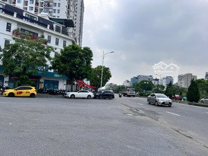 bán nhà mặt phố hồng tiến, vị trí vip kinh doanh, giá cực kỳ hợp lý so với