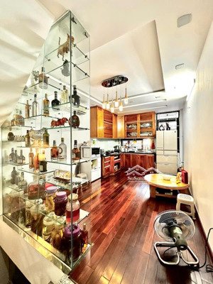 bán nhà mặt phố thái thịnh - đống đa, phân lô, nhà mới