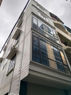 bán nhà lô góc ngõ 189 nguyễn ngọc vũ 95m2 x 5 tầng mặt tiền 4m giá 20 tỷ