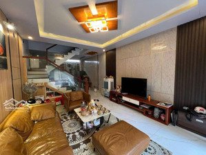 chính chủ cho thuê - nhà mặt đường nhánh văn cao full nội thất, ở ngay - 20 triệu/ tháng