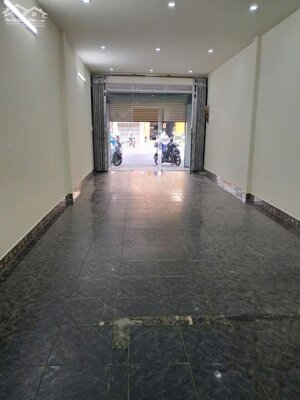 Cho thuê nhà mặt tiền mậu thân, gần ngã tư mậu thân