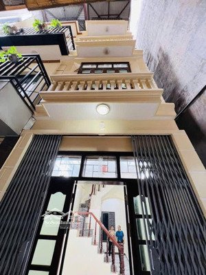 bán nhà - phố khương trung - giá đầu tư - vị trí cực đẹp - 39m2 - 20m ra mặt ngõ 211