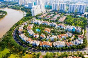 cần bán biệt thự đơn lập ven sông căn góc 2 mặt tiền đẹp nhất chauteau compound, phú mỹ hưng