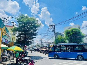 hiếm bán, vị trí siêu đắc địa, nhà mặt tiền kinh doanh đường làng tăng phú, 84m2. chỉ 7,7 tỷ