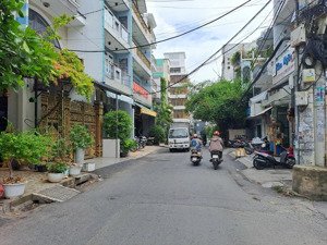 hẻm 8m trịnh đình trọng - nhà cấp 4 - tiện đập xây lại - chủ siêu gấp bán - chính chủ