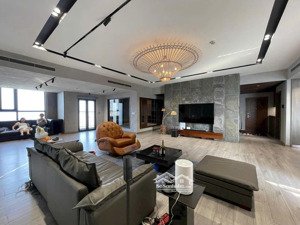 vợ chồng em cho thuê ch 6th element. dt: 60-87-110m2. full đủ đồ, giá: 11-16tr/th. lh: 