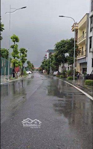 bán nhà ngọc thụy long biên, 70m2, mặt tiền 4m, ô tô tránh, kinh doanh, giá chỉ 9.5 tỷ