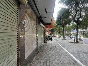 mặt phố đối diện lotte mall cho thuê 500tr/năm lạc long quân 269m2 2tầng mt 9.36m 67 tỷ tây hồ