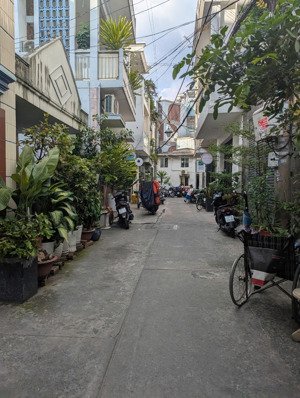 bán nhà hxh đề thám, cầu ông lãnh- 3 tầng- dtcn 61m2- gía bán 15,3 tỷ!