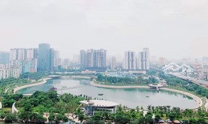 cần bán căn 2pn - đông nam - view hồ vinhomes d''capitale - nhỉnh 8 tỷ