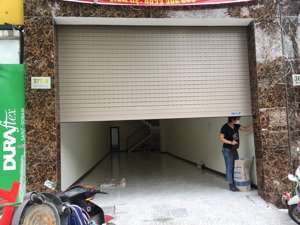 cho thuê tt20 văn phú thông sàn trục bự nhất đô thị container đỗ cửa. nhà mới, 4 tầng 22tr showroom