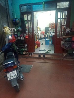 chính chủ thuê nhà riêng thanh trì, giá 5.5 triệu/tháng liên hệ: 