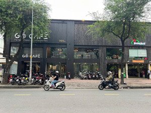 cho thuê 1 phần diện tích góc 2 mặt tiền sư vạn hạnh, q10, 432m2(trệt+lầu)