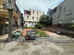 bán đất lô góc 2 mặt tiền, ô tô tránh,trục chính thôn lê xá - đông anh