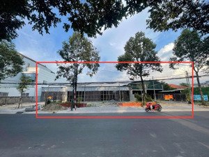 cho thuê mặt bằng 1600m2 trung tâm thủ dầu một