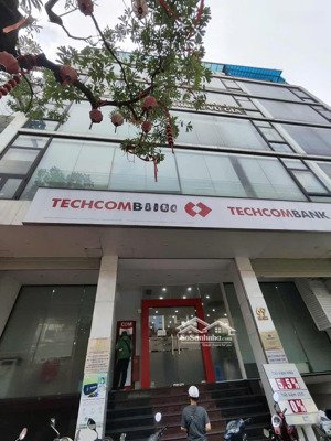 cho thuê tòa nhà 7 tầng + hầm, mt 10m, dt 500m2 sẵn 5 sàn trống tại xã đàn - đống đa chỉ 125tr/th