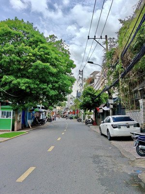 1 căn ra mặt tiền - ngay chợ cây thị - nguyên hồng - bình thạnh - 2 tầng - 60m2 - chỉ 6.39 tỷ tl