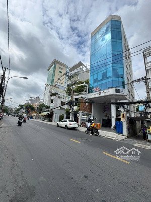 bán tòa nhà văn phòng cty ngay phan xích long dt 6,5x17m hầm 6 tầng vị trí cực đẹp gía 36 tỷ