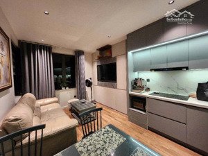 bán nhà 5 tầng gần phố nguyễn sơn- nguyễn văn cừ- long biên. dt 55m2, ô tô vào nhà. giá bán 10.6 tỷ