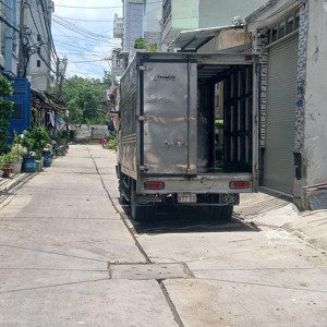 5 ty 300 thương lượng, bán nhà 5 tầng đường 7 mét thông, diện tích : ngan 4,06 mét - dài 12,30 mét.