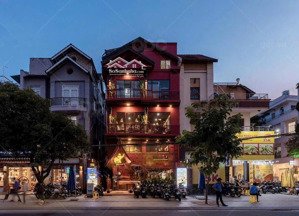 bán tòa nhà vị trí siêu vip phan xích long, q. phú nhuận - 8x20m hầm 6 tầng thuê 220tr/th bán 70tỷ