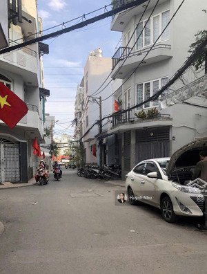 hiếm! bán nhà đường 5m cách phạm văn đồng 30m, 3 tầng btct, 52m2 (4x15), khu đồng bộ dân trí cao