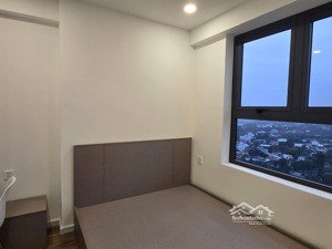 chính chủ cần cho thuê căn 2pn - 1wc đã có nội thất từ cđt giá 6tr/tháng . lh ms tú