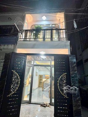 bán nhà 2 mặt hẻm full nội thất nguyễn văn công xe hơi đậu trước cổng giá: 5.2 tỷ tl gồm 3 pn